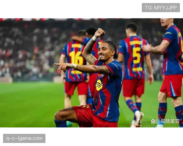 楚阿梅尼传球成功率惊艳全场，强势崛起成中场新核心