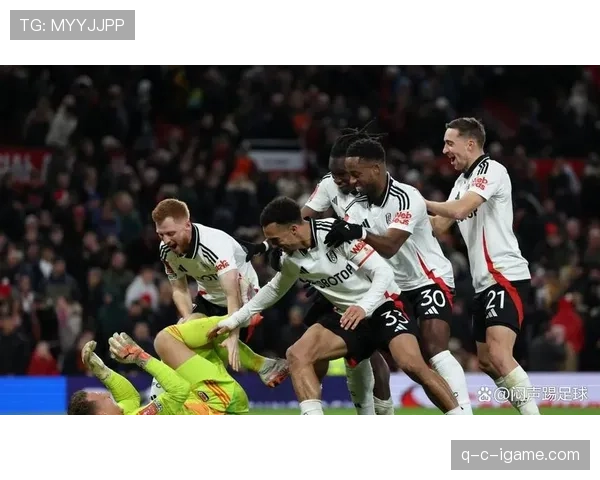 西汉姆联足总杯稳健发挥，成功挺进下一轮