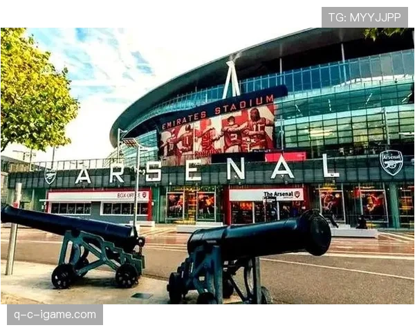 阿尔塞纳·温格重返阿森纳,球迷期待与战术前景引发热议 阿尔塞纳·温格重返阿森纳,球迷期待与战术前景引发热议